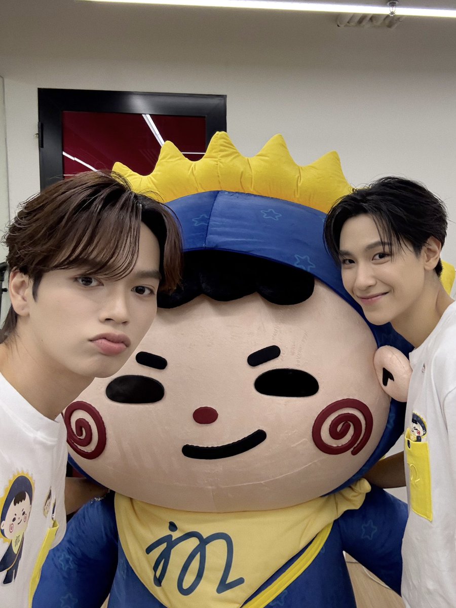 CrystalYaoyaoyao tweet media