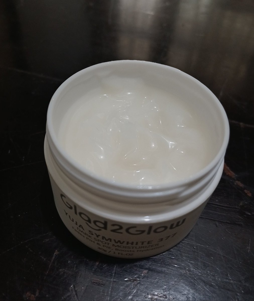 annralaa's tweet photo. wts preloved g2g moisturizer dark spot/yuja symwhite 377, isinya masih ada sekitar 70-80%

27K
dom jaksel, co by 🍊 https://t.co/AKMOTAdgwU