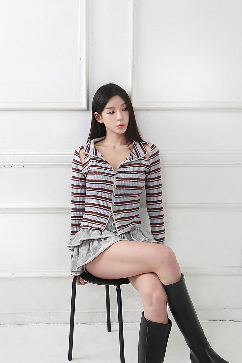 SecretKaby's tweet photo. CATTLINE 26SS COLLECTION LOOKBOOK  
트임 집업 가디건
#SOODAM #CATTLINE https://t.co/UzMCwWUaI4