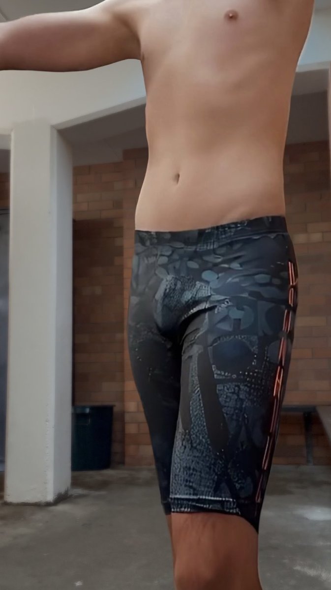 RT if you prefer to see guys in Jammers instead of board shorts.

If you prefer swim briefs over Jammers then leave a comment

#jammers #bulge #twink #lycra #speedo #briefs #shaved #smooth