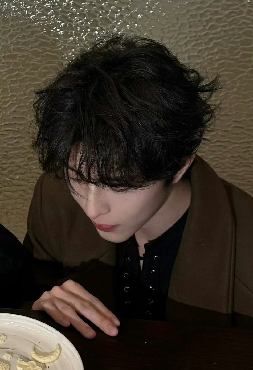 blink blink 🫳🏻✨