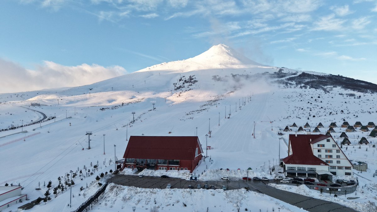 yildizkayakmrkz's tweet image. Sivas'ın Parlayan Yıldızından Herkese Günaydın.☀️

#sivas #yildizdagikayakmerkezi #kayak #winter #snowboard