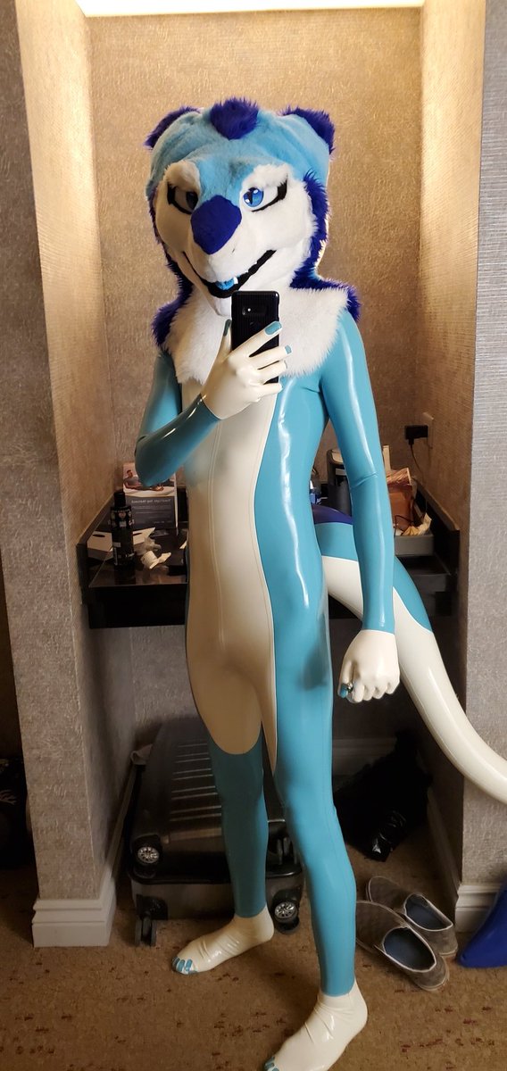 🎶DJ Mood-E🎶 @ Home ;3 tweet media