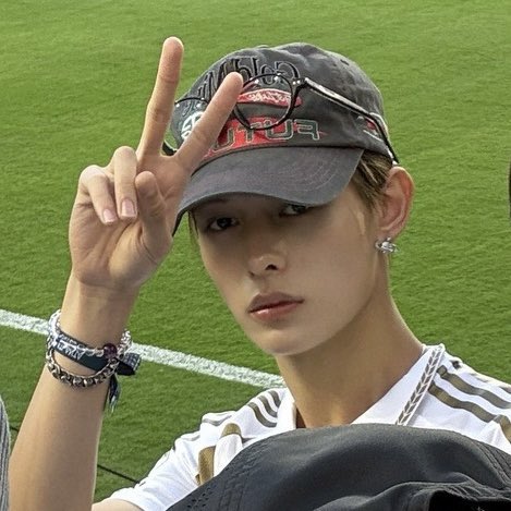 james pics tweet media