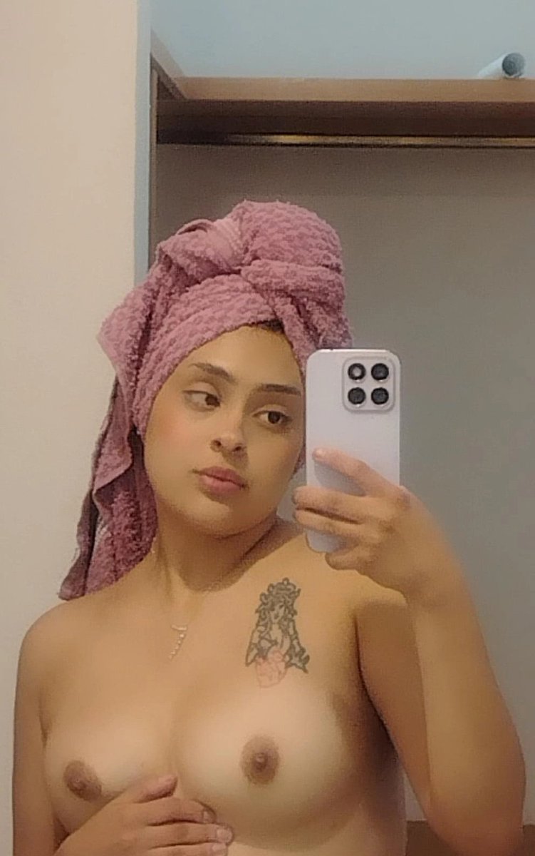 soysofvillegas_'s tweet photo. Después de un día pesado
Un videito mientras me baño? 👀 🫦 💦
Mandame mensajito por IG: https://t.co/iymGtXU7J3 https://t.co/UfsQzU6vYL