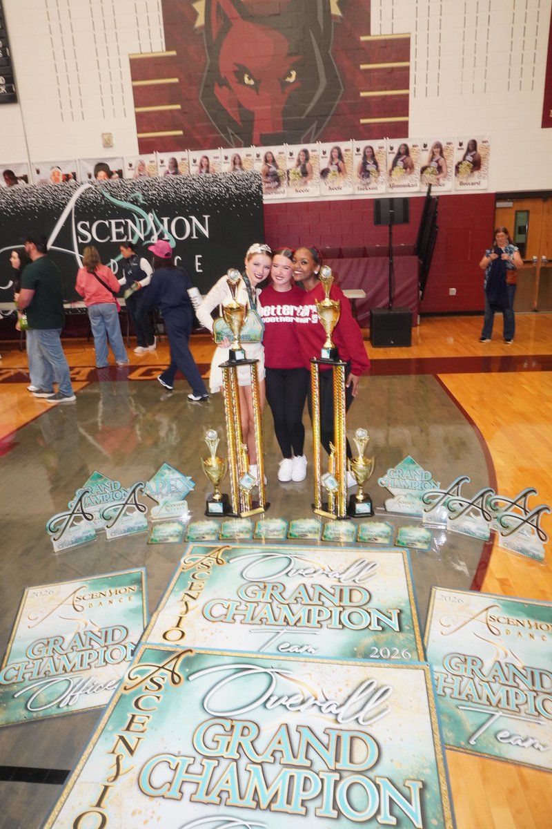 Marina Miller tweet media