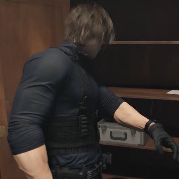 @ Leon Kennedy 👀🫦