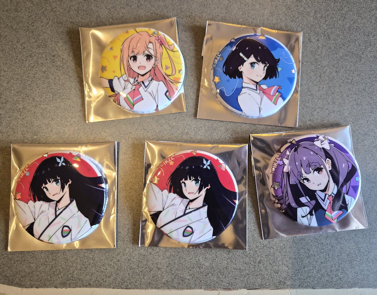 交換 みんなのラブ高 POP UP SHOP ランダムホログラム缶バッジ 譲