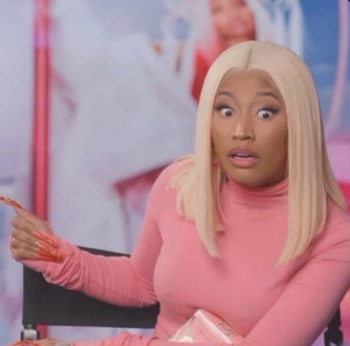 Half the internet to the front what’s this ????