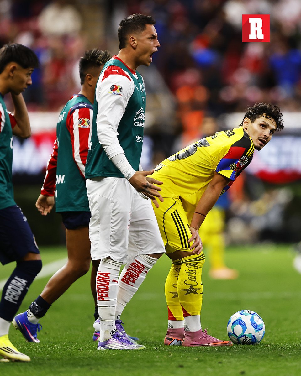 LA PRIMERA DE VEIGA

Raphael Veiga perdió su primer Clásico en México. Su cara lo dice todo. Hoy las Chivas dominaron al América. 🔥🔥