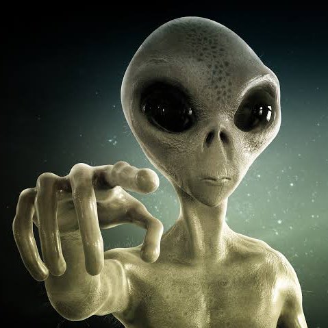 pubity's tweet image. Former U.S. President Barrack Obama confirms that aliens are real and they exist