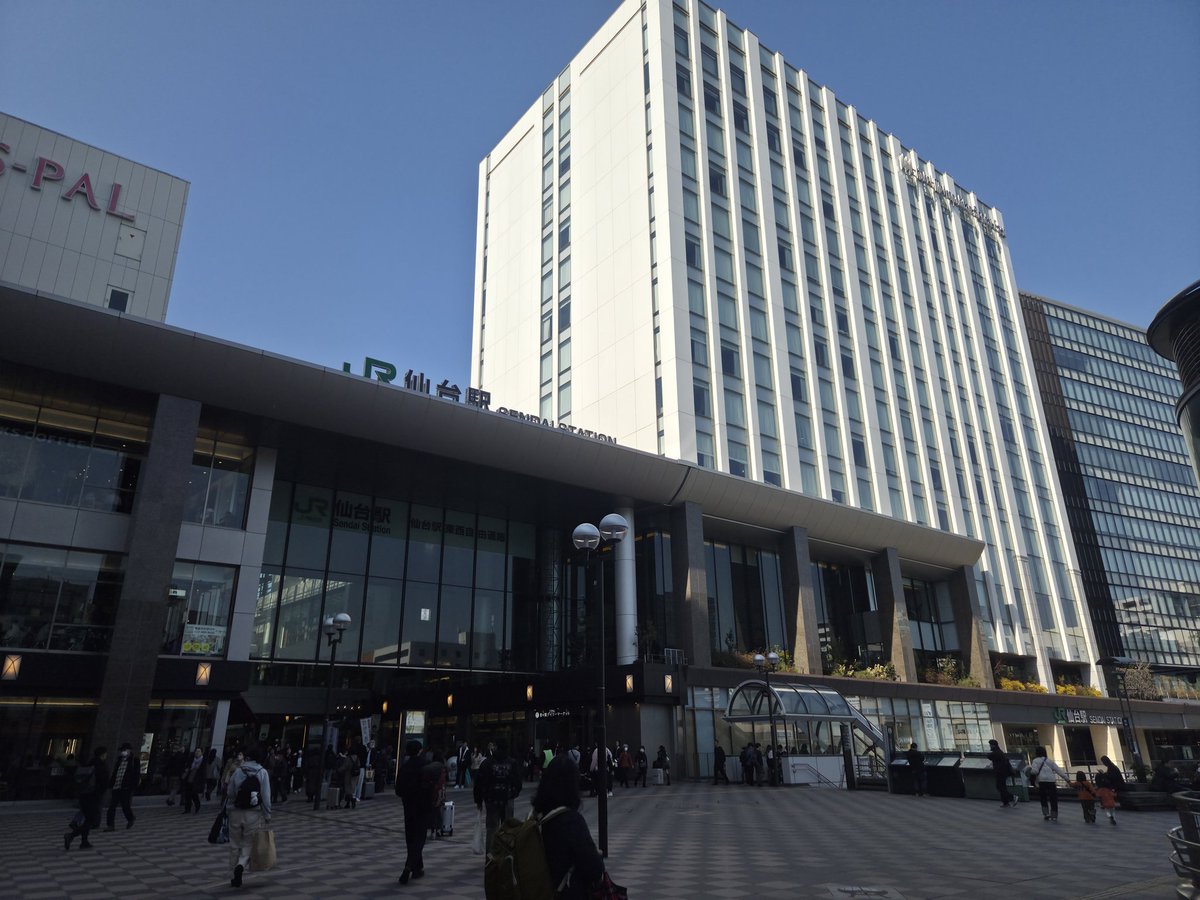 あめしょ tweet media