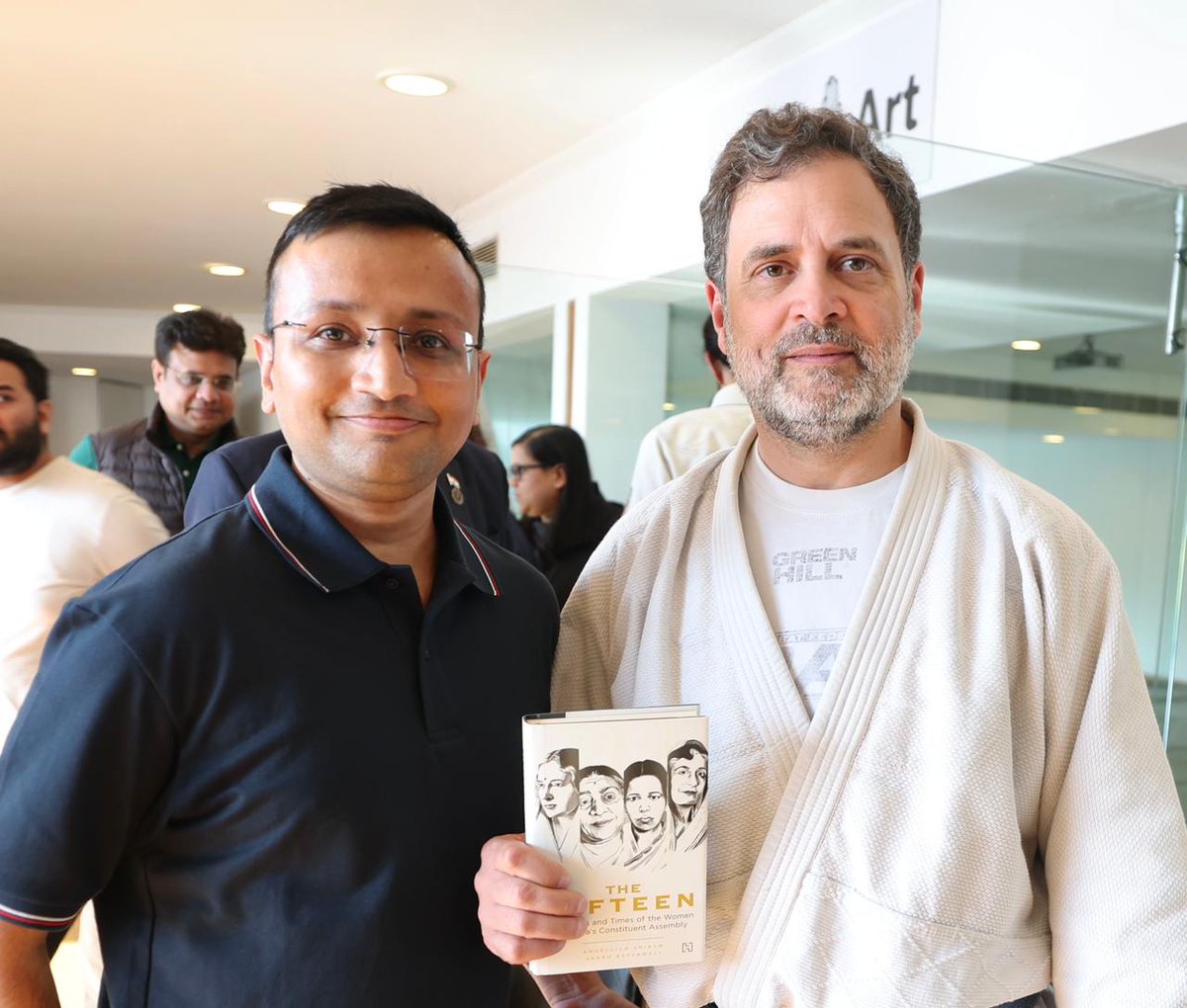 I had a wonderful meeting with Rahul Gandhi-ji and presented him with a copy of my book The Fifteen.

A core principle of his politics is letting go of fear, something that the founders of Indian republic practised. It was an inspiring conversation, one that stays with you.