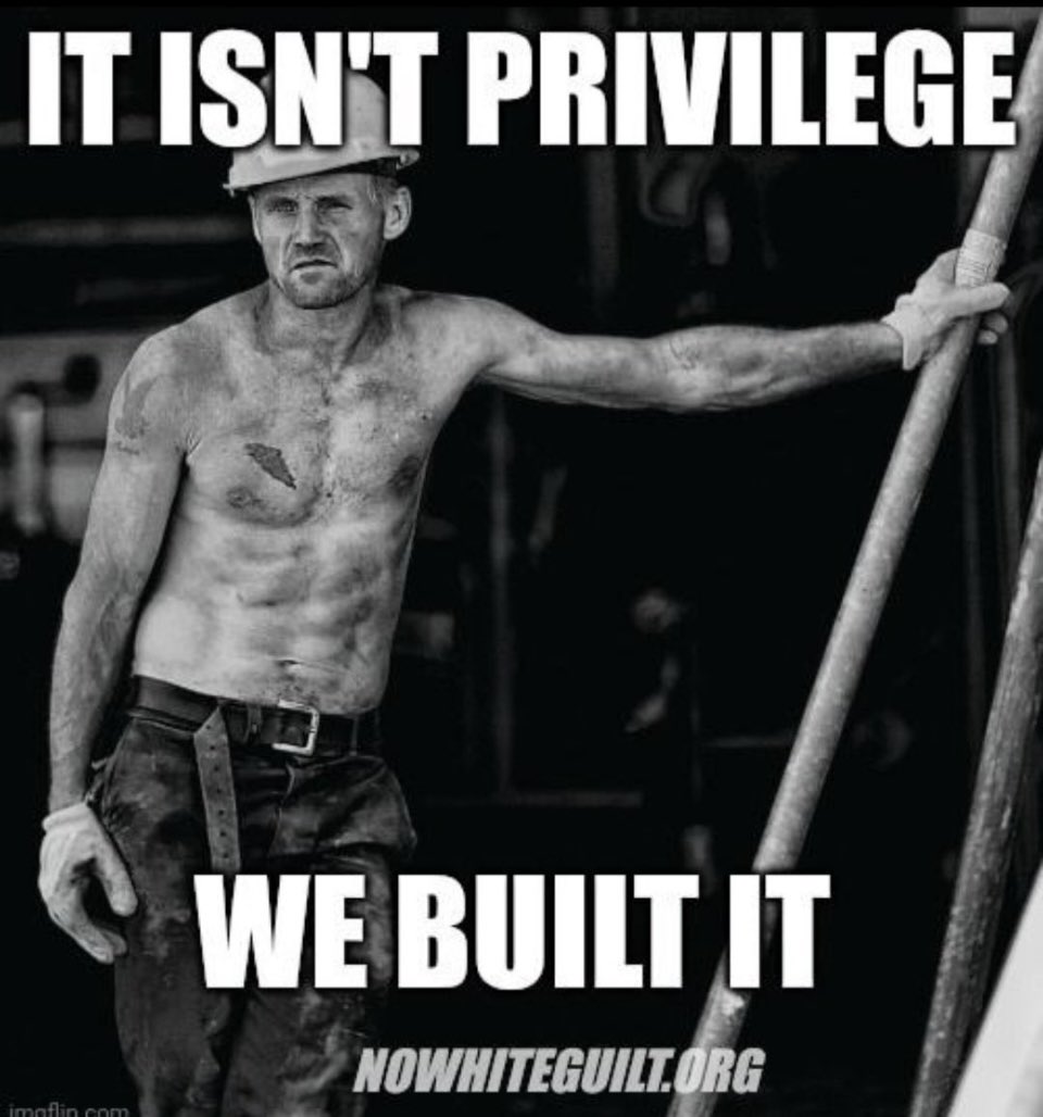 Lozzy B 🇦🇺𝕏 tweet media