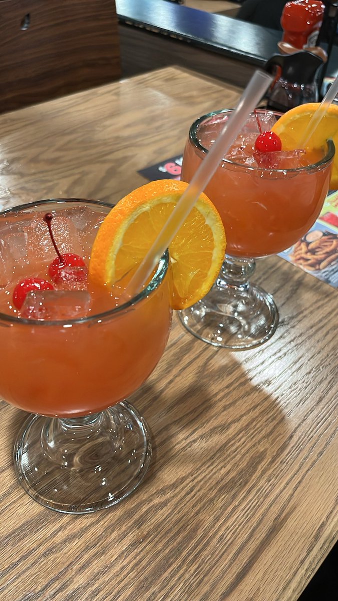 __jodiarias's tweet photo. happy valentineโs day๐๐
#frienddate https://t.co/GpeO6v8nfv