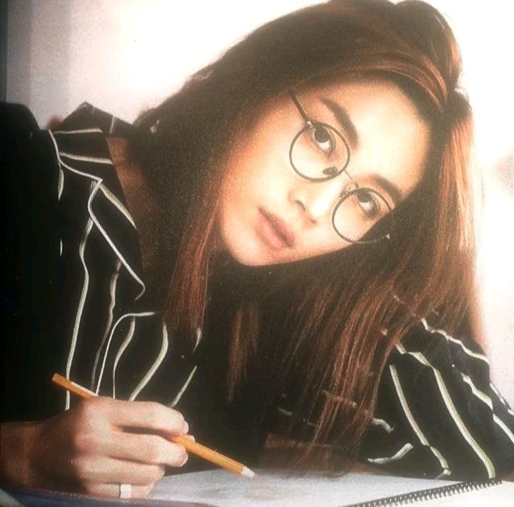 아니 막 말로 표현할 수가 없음..
걍 좋은 감정만 들어