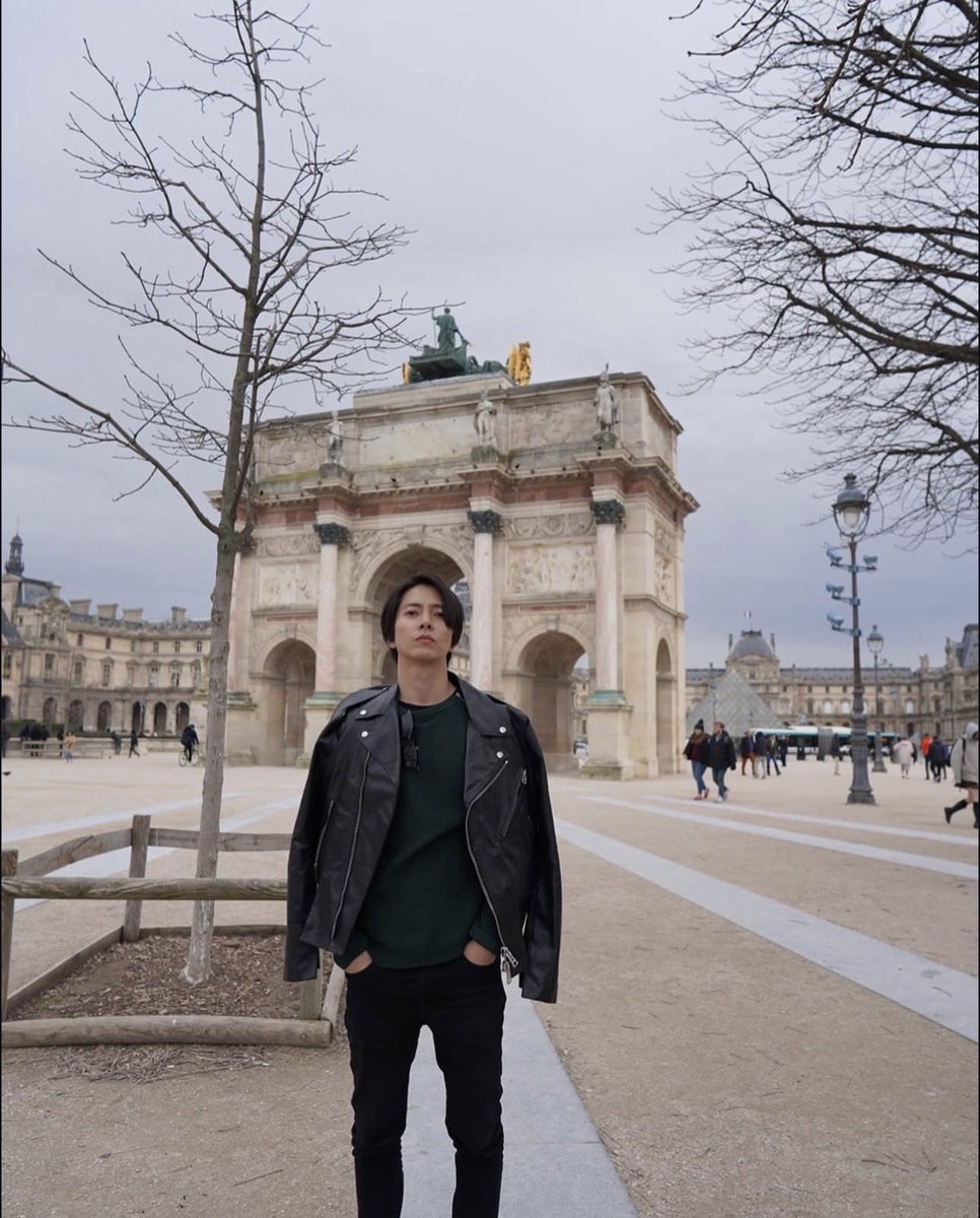 tomusfam's tweet photo. Louvre Museum Musée du Louvre.
観光は滅多にしない山Pも訪れた場所。
96歳の祖母が若い頃 訪れた場所でもあり
とても感慨深い気持ちで聖地巡礼。
今回もかなり学びが多いヨーロッパ旅。

#パリ
#ルーヴル美術館 
#TOMOに憧れるTOMU
#山下智久
#聖地巡礼

@Tomohisanine @tomosfam https://t.co/UJ4Pi1TZnL