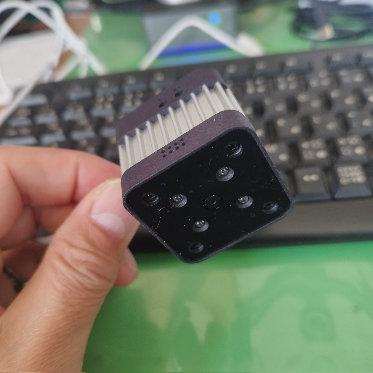 norwaydsk's tweet photo. M5STACKの方は何とか形になったので、今度はコイツだ!
まだ情報が少ないのでCopilotでも苦戦してる…
公式さん、助けて 笑
#reCamera #seeedstudio #物体検知 #ファクトリーサイエンティスト https://t.co/Di3Q582hJ2