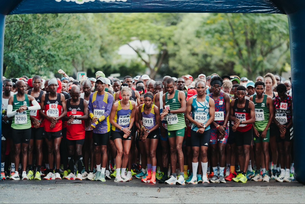 MedshieldSA's tweet photo. What a race start to kick off the Pirates 21K powered by Medshield ⚡️
#Pirates21k #MedshieldMedicalScheme #MedshieldMovement #Partnerforlife #Overthemountain #MedshieldSA https://t.co/9GpFeYdYJZ