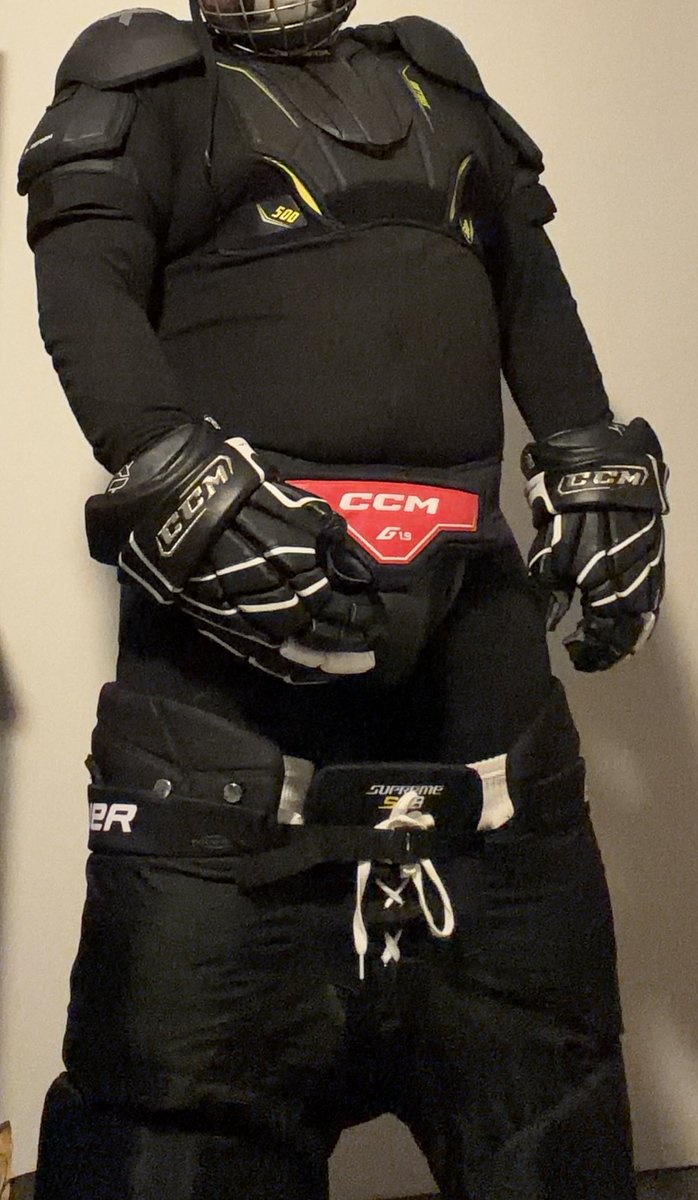 unvaluedbear tweet media