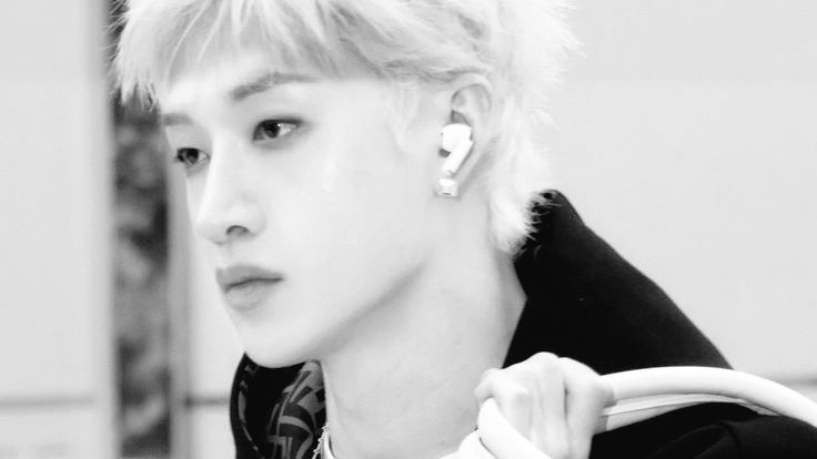 angie ! aus tweet media