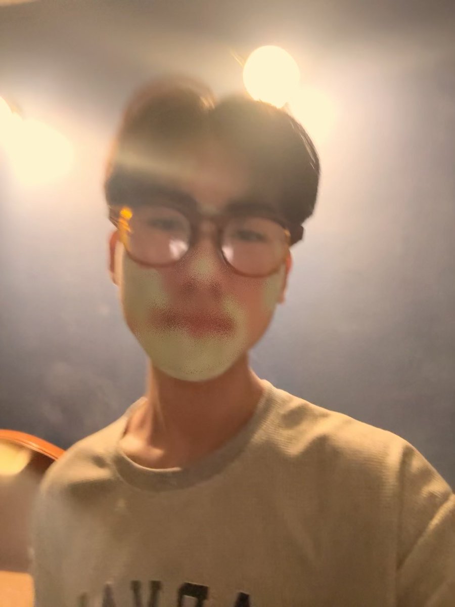 cos.m_07.ss tweet media