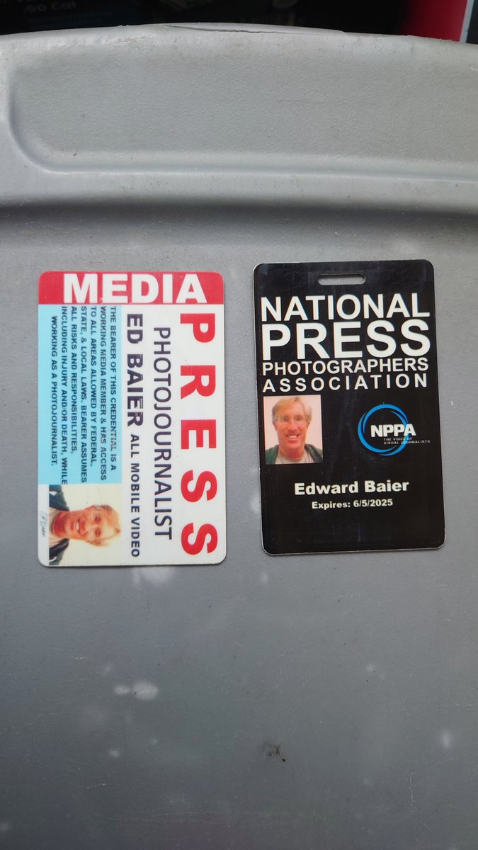 beachshoot's tweet photo. Relax, it's when they eliminate you from the email list that notifies you about the press conference is when you have to worry. Just go to https://t.co/xvfmXbiZkE and use their press credential templates to create credentials for all @LaPrensaSD employees, contributors, and freelancers. Or use your inner office credentials. Been using non SDPD pass for over 15 years here & all over the country with no issues.