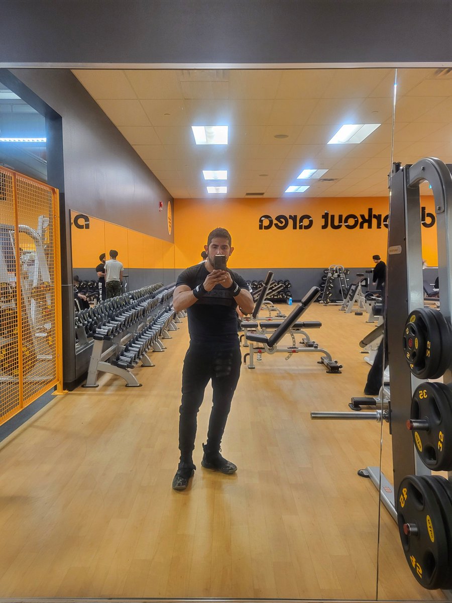 vigo19902's tweet photo. Motivation, and Health are the Best. 💪😃 https://t.co/nNKTsI1Ert