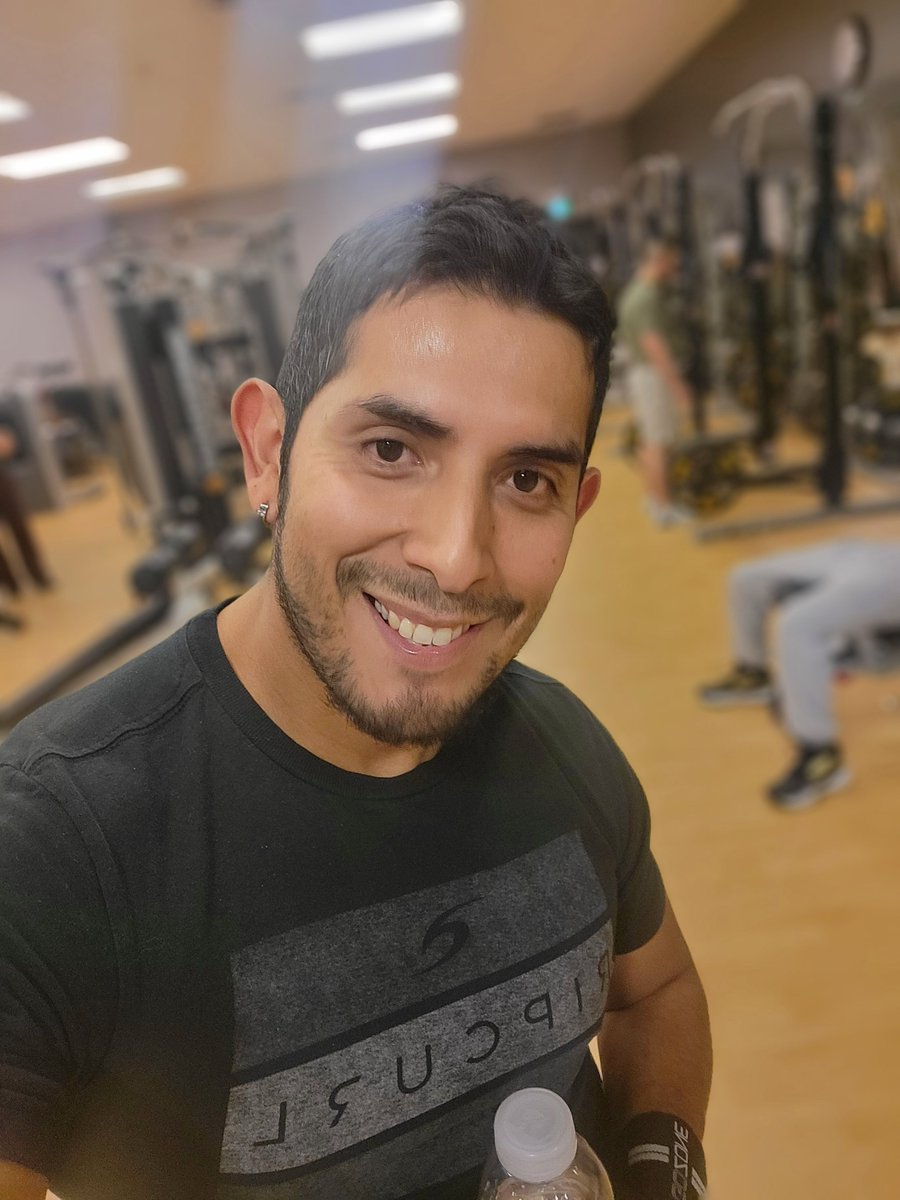 vigo19902's tweet photo. Motivation, and Health are the Best. 💪😃 https://t.co/nNKTsI1Ert