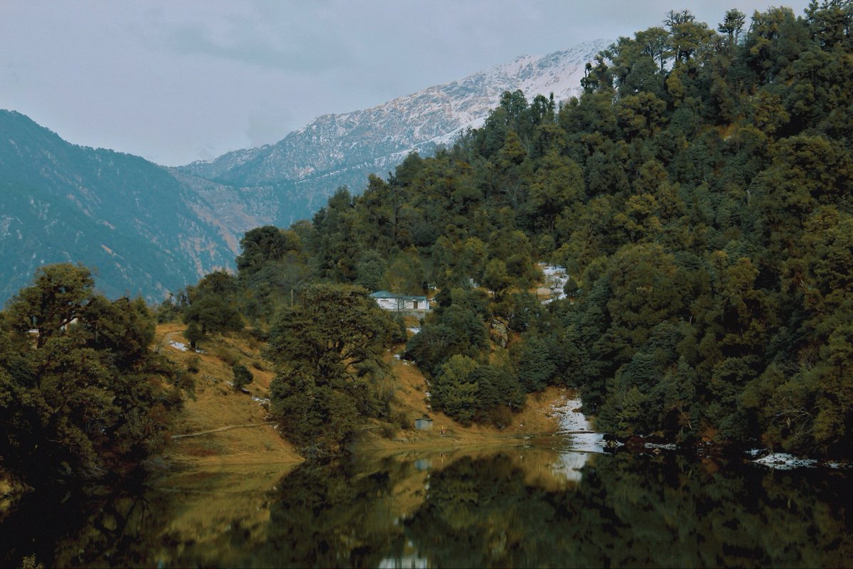 📸 Deoria Taal (Lake in Uttarakhand)
#Chopta #Mountains