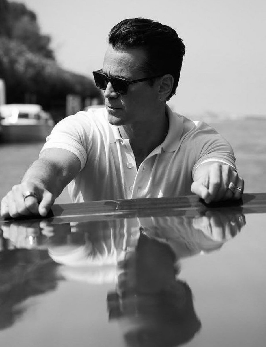 Colin Farrell tweet media