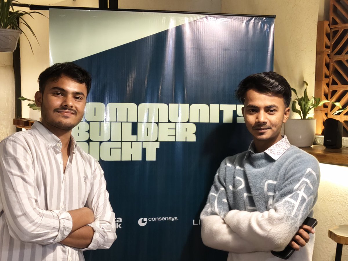 MetaMask Community Builders Night Jabalpur 🇮🇳🦊
Big thanks to everyone who joined Builders night.

Explored MetaMask beyond wallets - smart contracts, dApp integrations, security &amp; Snaps.

Special thanks to <a href="/francescoswiss/">Francesco Andreoli ᵍᵐ</a>
<a href="/spaceroo83/">0xcommunity</a> <a href="/0xVipin/">Vipin Singh</a> for their incredible support 🙌🏻