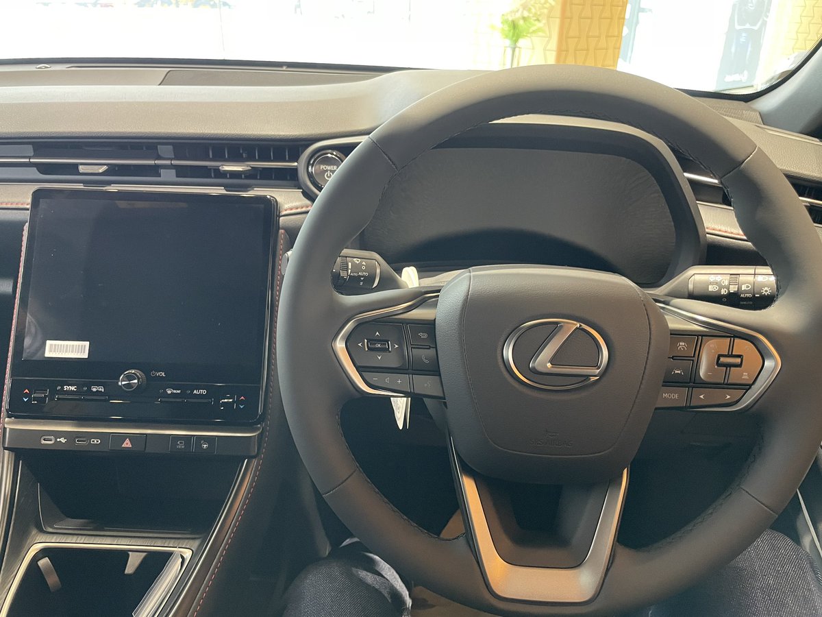 えーマジ！ [ 公式アカウント] tweet media