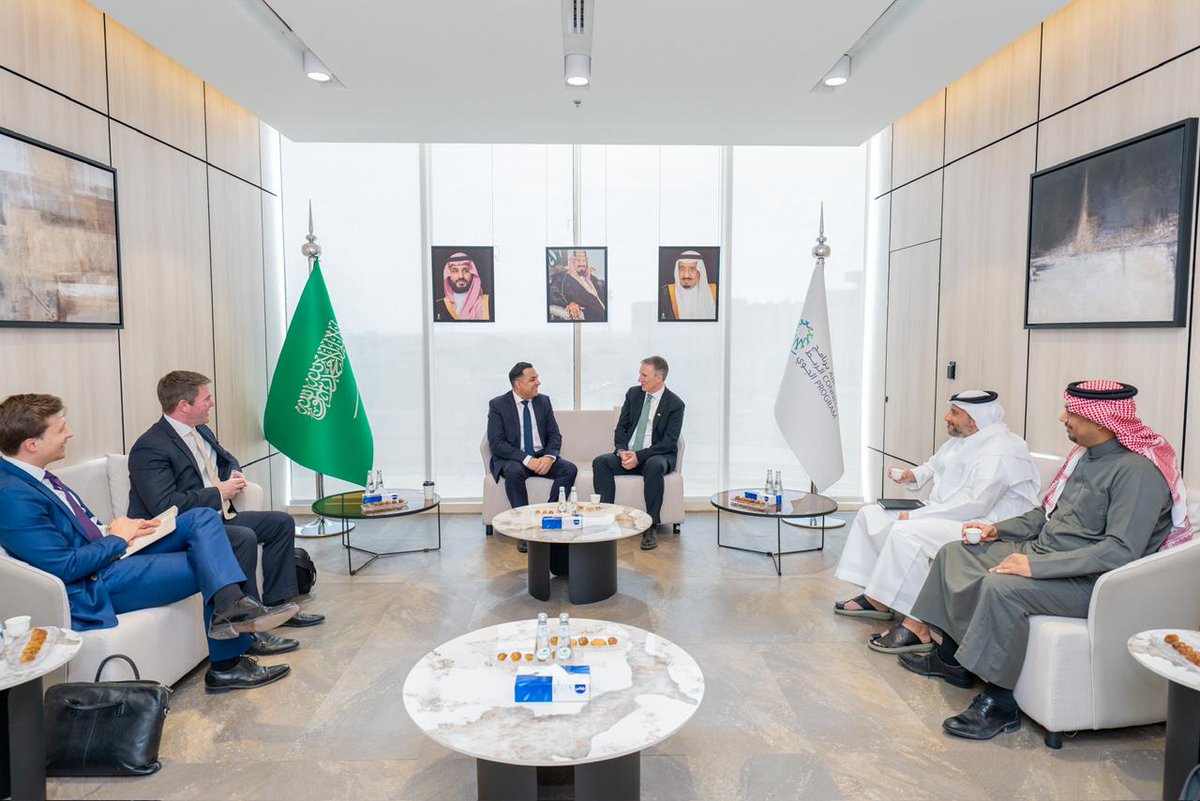 ACP | برنامج الربط الجوي tweet media