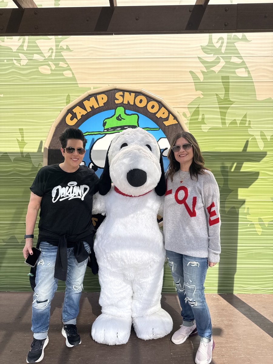 Amanda Young tweet media