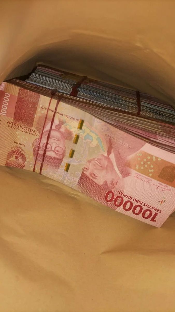 xolerata's tweet image. Semoga selalu berlimpah rejeki...

Amin YRA