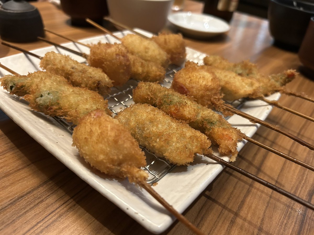 アオナ tweet media