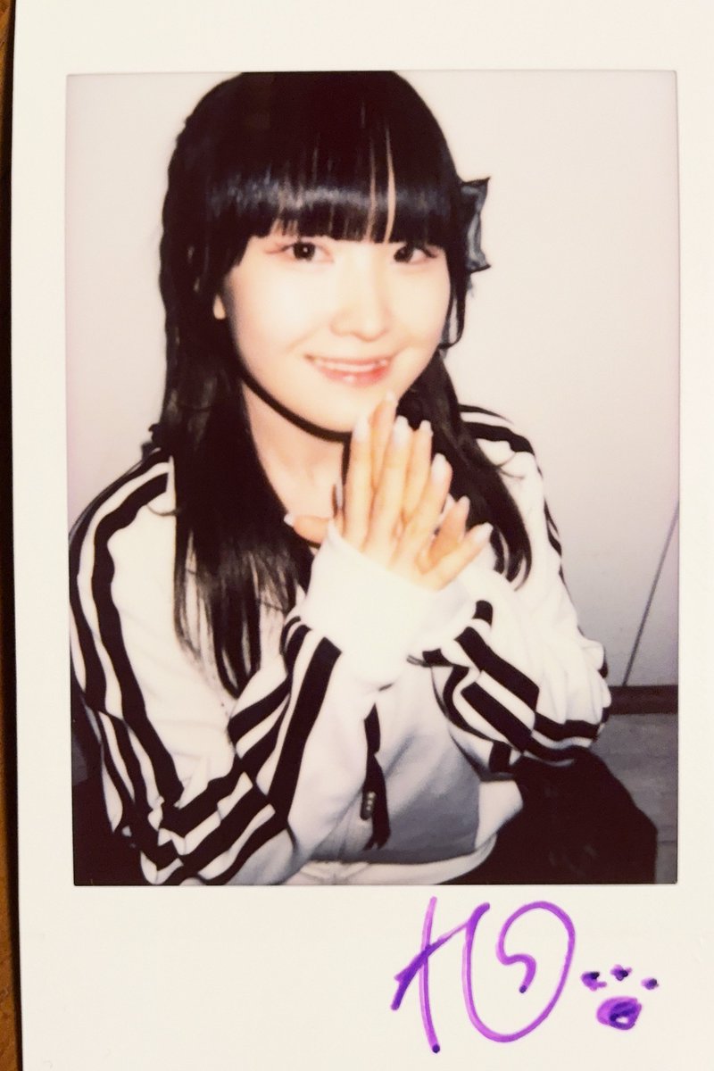 ポメちゃんちはランチェキ買うと出た子にサインを入れてもらえてお話も