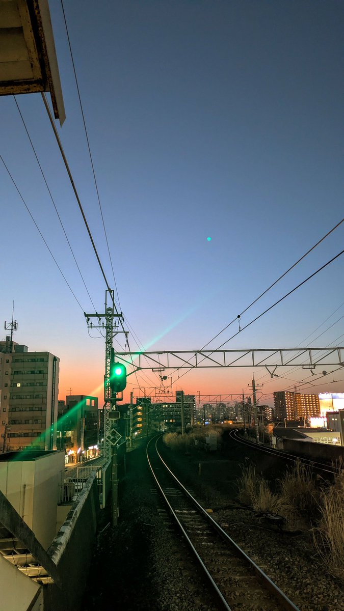 Re_Aloha_Kazuma's tweet image. やっべ…4駅寝過ごした🚃✨
にしても…最高に良かったなぁ〜🌝🎸🎹✨
⬇MoonNotes公式YouTube⬇
youtube.com/@moonnotes_uni…
YouTubeでまた観よっと👀✨
@mnotes_satoshi
@moonnotes_kaory
#MoonNotes
#溝の口の帰りはだいたい寝過ごす
#前回は2駅寝過ごした