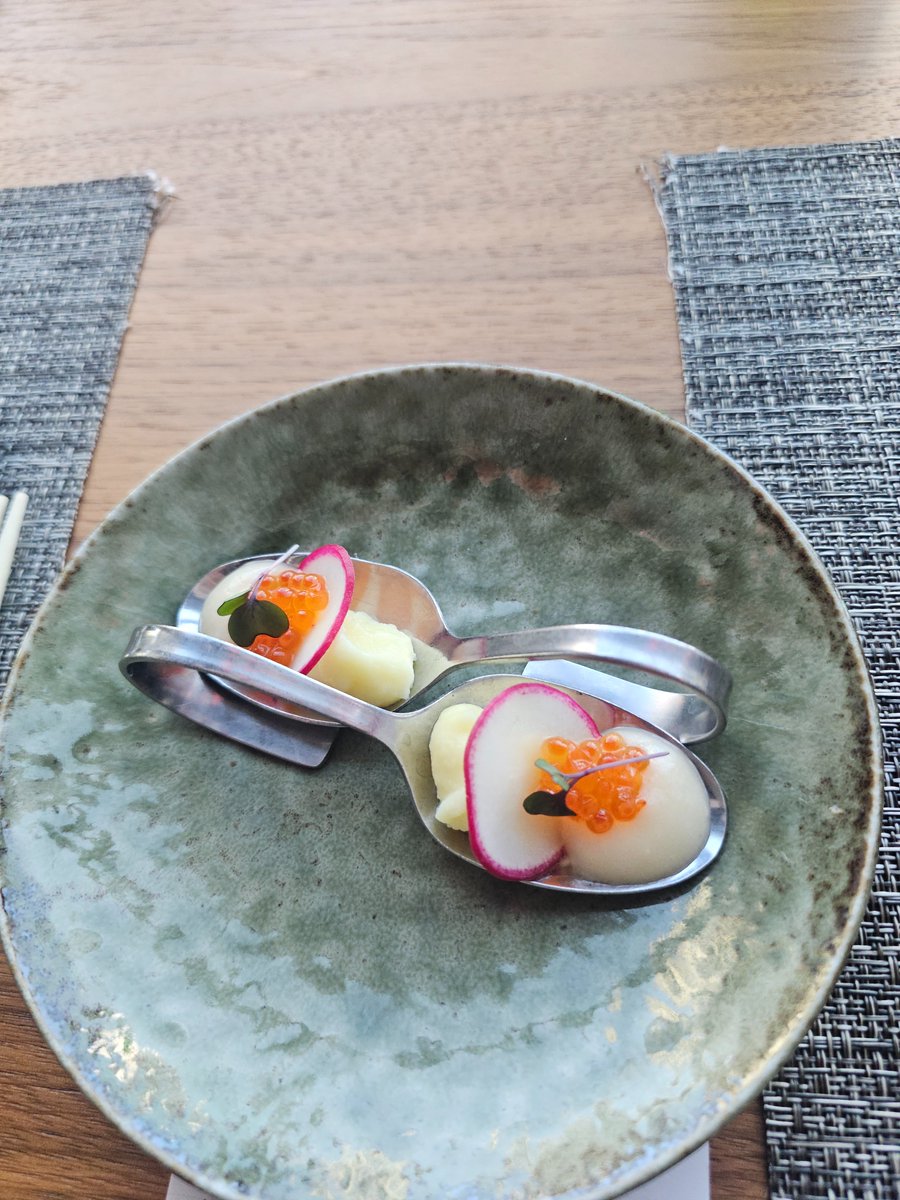 lisaaiko's tweet photo. Valentines Day 2026 - 5 course Dinner at Stage restaurant in Honolulu, Hawaii https://t.co/fklXTIeJAt