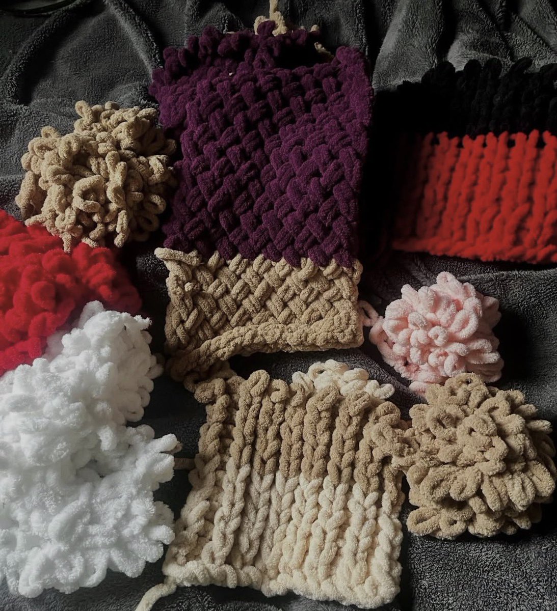 I started knitting and selling blankets, scarves, shawls, beanies and ponchos if anyone is interested :)