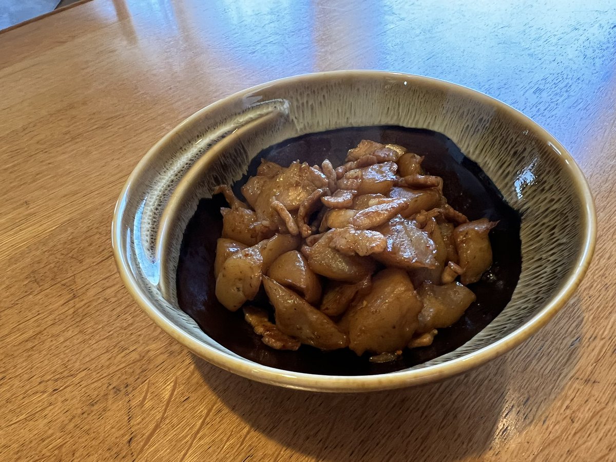 masa_yang_'s tweet photo. 無事帰宅してます80kmくらい
本日は､サイボクにお肉を買いに行くツ��リング
すぐポストしなかったのは、買ってきたモツを煮込んだり、豚バラ肉とこんにゃくをあまじょっぱく炒めて､七味唐辛子をふったりしていたから😋 https://t.co/2OqxtoDkZd