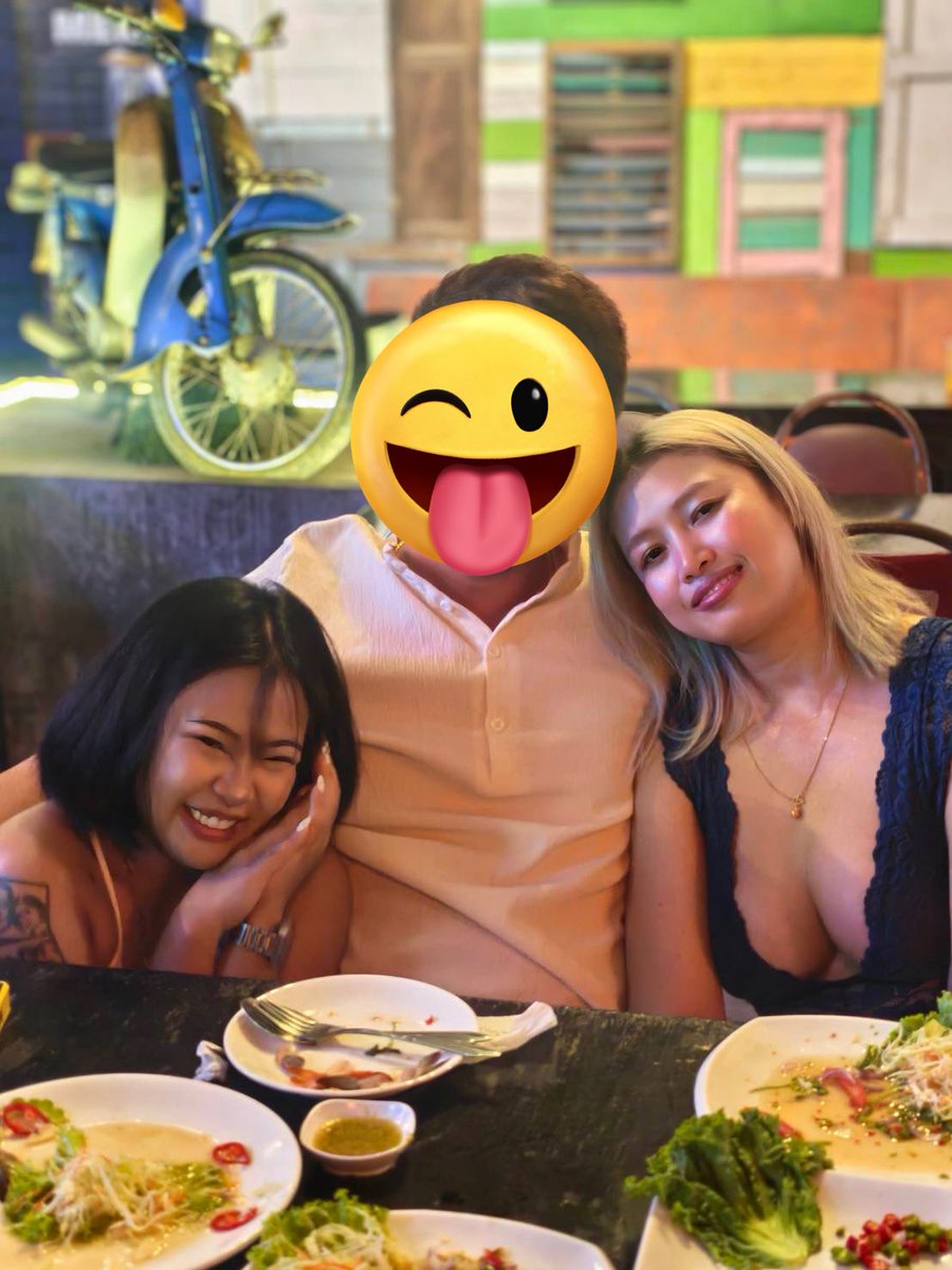 แบบนี้เราคงเที่ยวด้วยกันไม่ได้แน่ แย่งกันจับนมเด็กเสิร์ฟ!!!🤭 นัดออกเดทพร้อมคู่ขาคนโปรดดดด😍😍😍