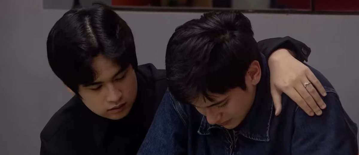 _ryeyr's tweet photo. 🦅: appreciation post for heaguel https://t.co/b7AXjJg9BW