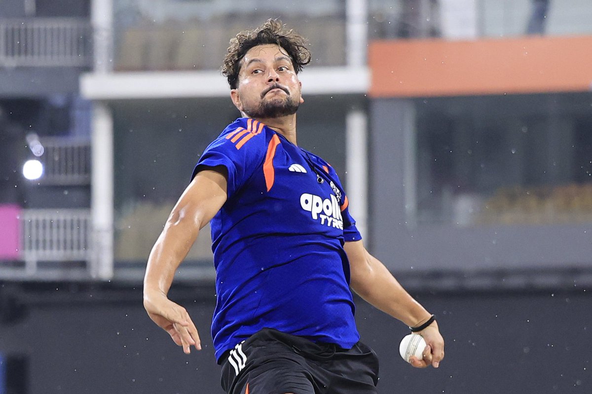 🚨Kuldeep Yadav vs Pakistan (All Formats):🚨

Matches played: 9
Wickets taken: 23
Bowling average: 12.56
Strike rate: 17.2
4-wicket hauls: 1
5-wicket hauls: 1

-Kuldeep has never gone wicketless against Pakistan in all 9 matches he has played against them.

#T20WroldCup2026