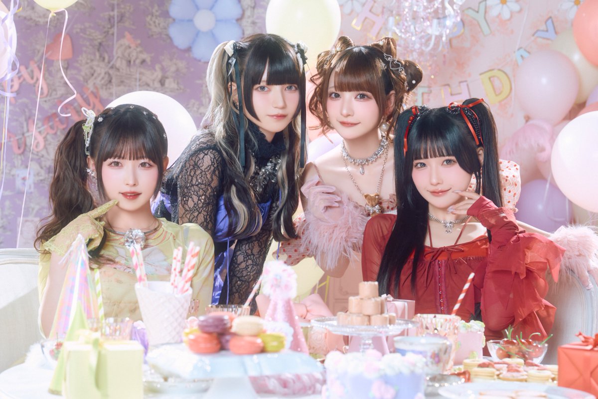 きゅるして 5周年フォトブック📕✨ 「きゅるりんってしてみて 5th