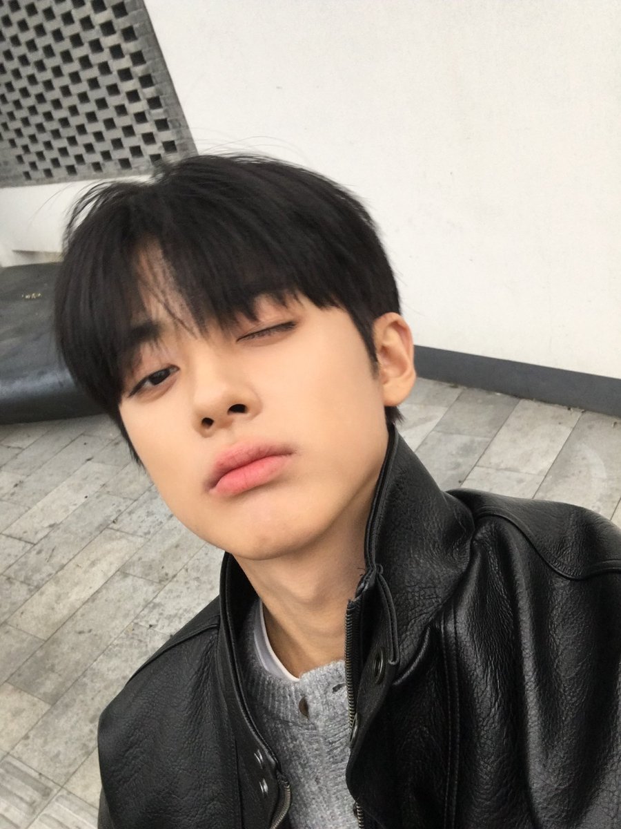 ًMinkyu tweet media