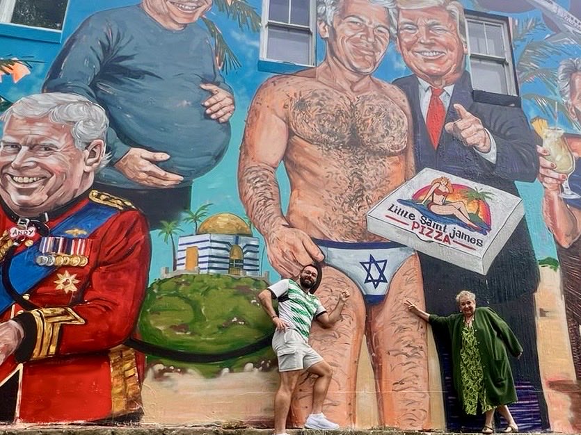 Outing this morning with one of my besties. The Scott Marsh mural at the bottom of King in Newtown Sydney behind the Botany Pub - It is monumental