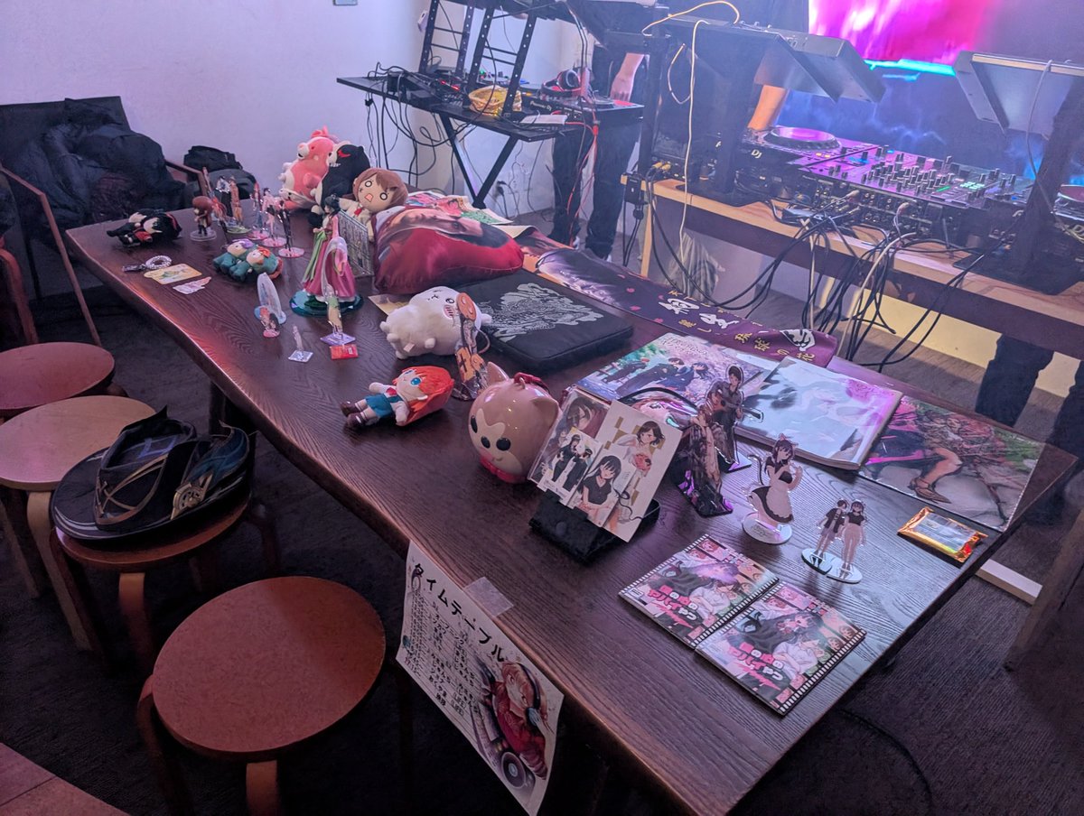 kakerucircle's tweet image. 刺さりすぎて、
テキーラ飲みすぎて、死ぬ🍺

#アニ語り