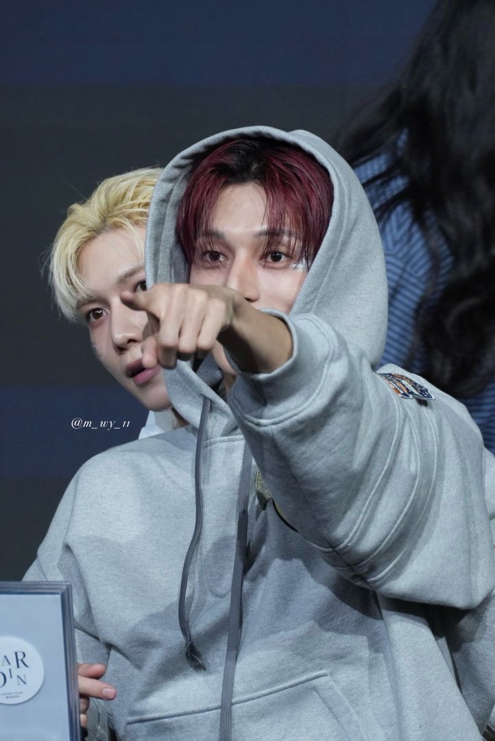 260208 makestar　대면

🦊👑
여우즈

#ATEEZ #우영 #WOOYOUNG #ウヨン